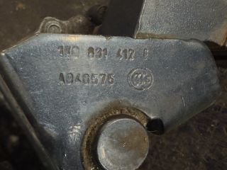 bontott VW GOLF VI Jobb első Alsó Zsanér