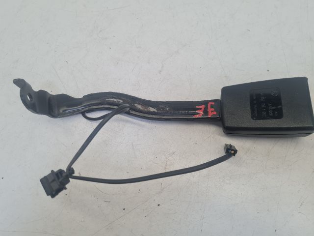 bontott VW GOLF VI Jobb első Biztonsági Öv Csat