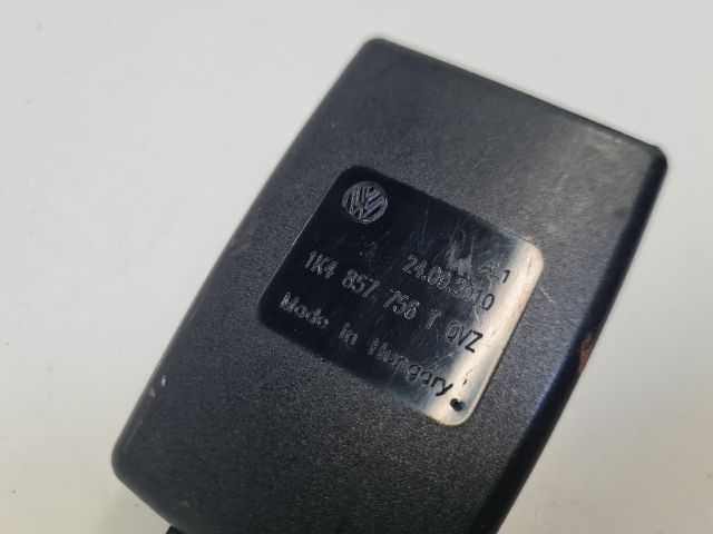 bontott VW GOLF VI Jobb első Biztonsági Öv Csat