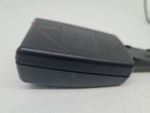 bontott VW GOLF VI Jobb első Biztonsági Öv Csat