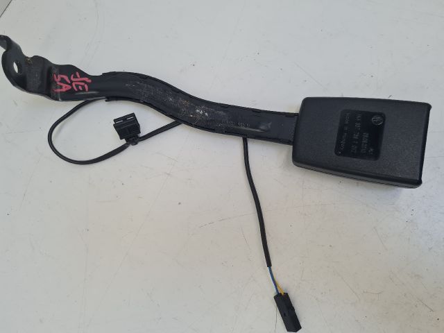 bontott VW GOLF VI Jobb első Biztonsági Öv Csat