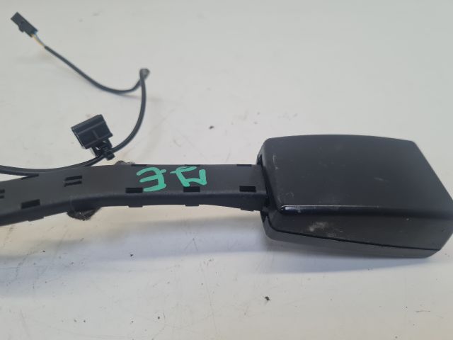 bontott VW GOLF VI Jobb első Biztonsági Öv Csat