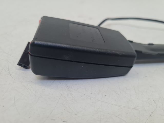 bontott VW GOLF VI Jobb első Biztonsági Öv Csat