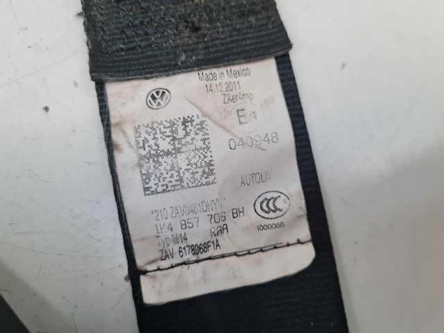 bontott VW GOLF VI Jobb első Biztonsági Öv