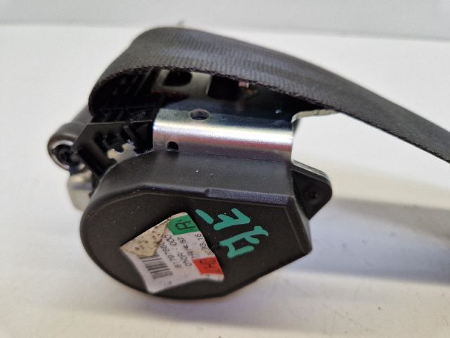 bontott VW GOLF VI Jobb első Biztonsági Öv