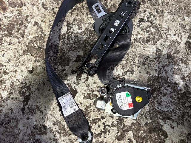 bontott VW GOLF VI Jobb első Biztonsági Öv