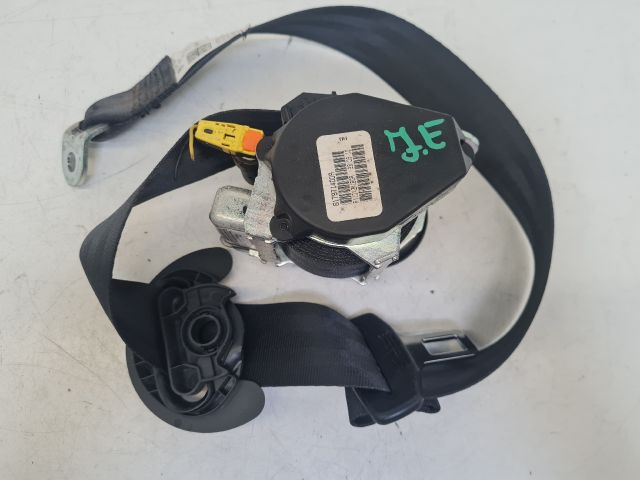 bontott VW GOLF VI Jobb első Biztonsági Öv