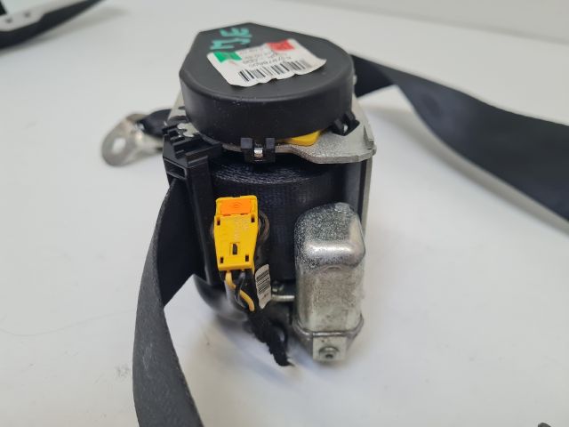 bontott VW GOLF VI Jobb első Biztonsági Öv