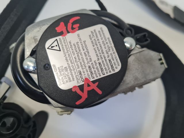 bontott VW GOLF VI Jobb első Biztonsági Öv