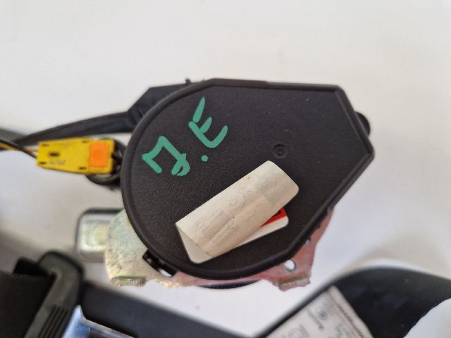 bontott VW GOLF VI Jobb első Biztonsági Öv