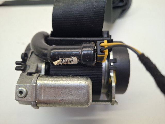 bontott VW GOLF VI Jobb első Biztonsági Öv