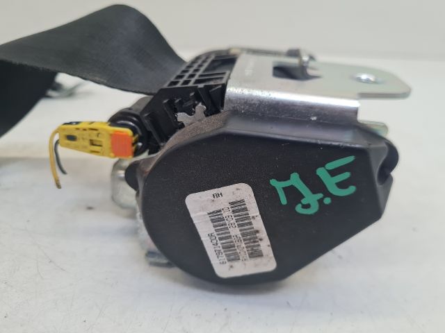 bontott VW GOLF VI Jobb első Biztonsági Öv