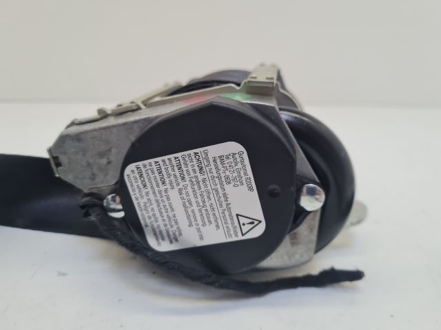 bontott VW GOLF VI Jobb első Biztonsági Öv