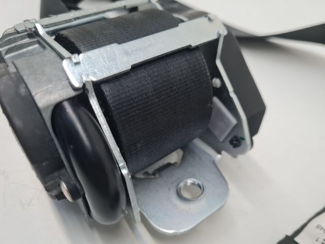 bontott VW GOLF VI Jobb első Biztonsági Öv