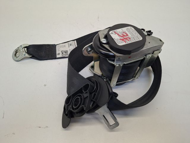 bontott VW GOLF VI Jobb első Biztonsági Öv