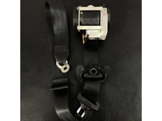 bontott VW GOLF VI Jobb első Biztonsági Öv