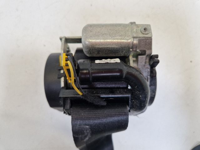 bontott VW GOLF VI Jobb első Biztonsági Öv