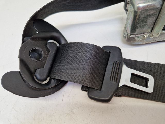 bontott VW GOLF VI Jobb első Biztonsági Öv