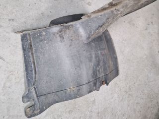 bontott VW GOLF VI Jobb első Első Dobbetét (Kerékjárati, Műanyag)