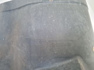 bontott VW GOLF VI Jobb első Első Dobbetét (Kerékjárati, Műanyag)