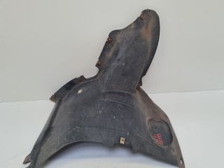 bontott VW GOLF VI Jobb első Első Dobbetét (Kerékjárati, Műanyag)