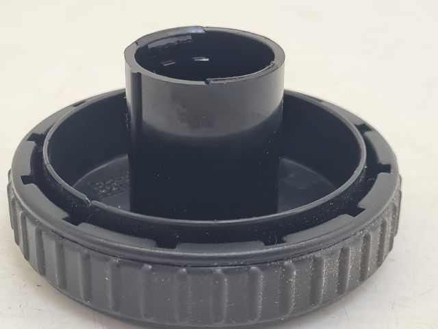 bontott VW GOLF VI Jobb első Gerinctámasz