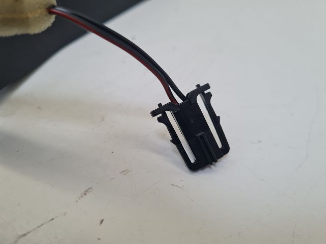 bontott VW GOLF VI Jobb első Hangszóró Burkolat