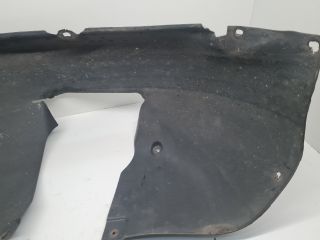 bontott VW GOLF VI Jobb első Hátsó Dobbetét (Kerékjárati, Műanyag)