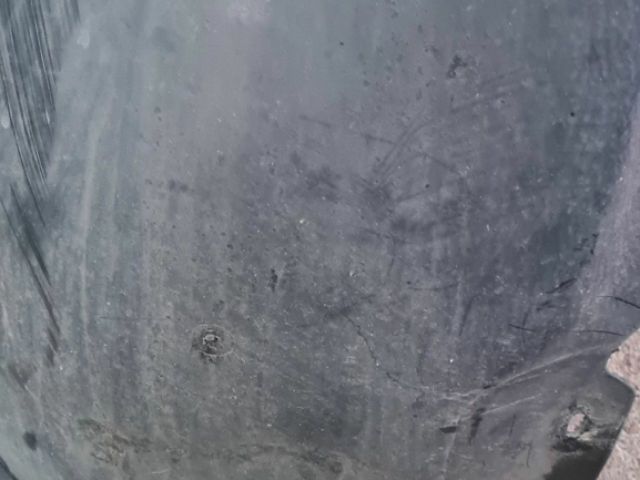 bontott VW GOLF VI Jobb első Hátsó Dobbetét (Kerékjárati, Műanyag)