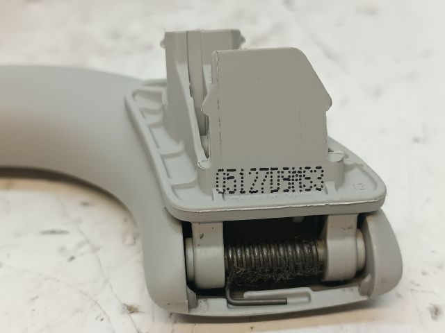 bontott VW GOLF VI Jobb első Kapaszkodó (Felső)