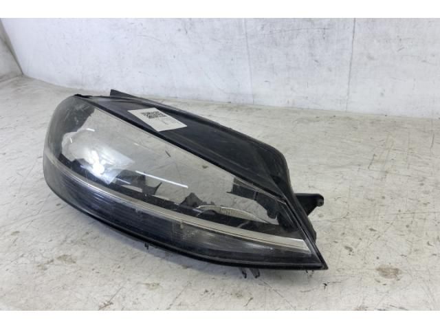 bontott VW GOLF VI Jobb első Lámpabúra