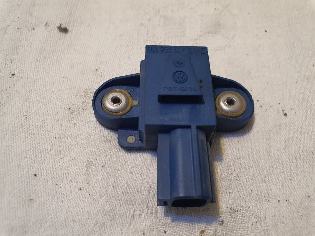 bontott VW GOLF VI Jobb első Oldal Ütközés Érzékelő