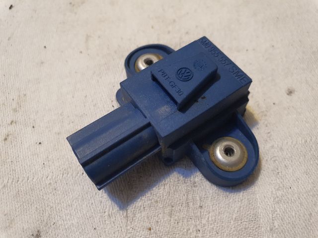 bontott VW GOLF VI Jobb első Oldal Ütközés Érzékelő