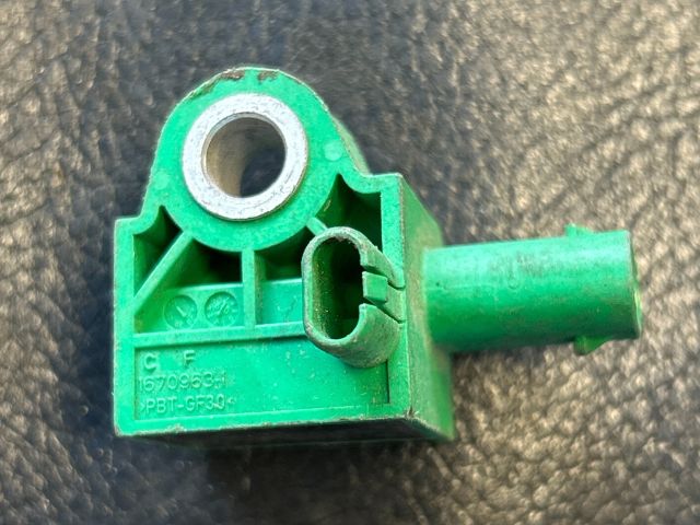 bontott VW GOLF VI Jobb első Oldal Ütközés Érzékelő