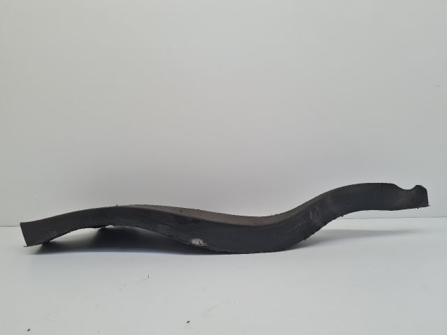 bontott VW GOLF VI Jobb első Sárvédő Zajszigetelés