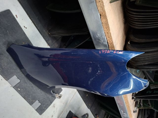 bontott VW GOLF VI Jobb első Sárvédő