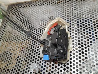 bontott VW GOLF VI Jobb első Zsanér