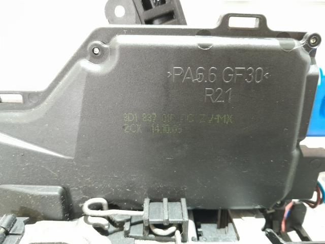 bontott VW GOLF VI Jobb első Zsanér