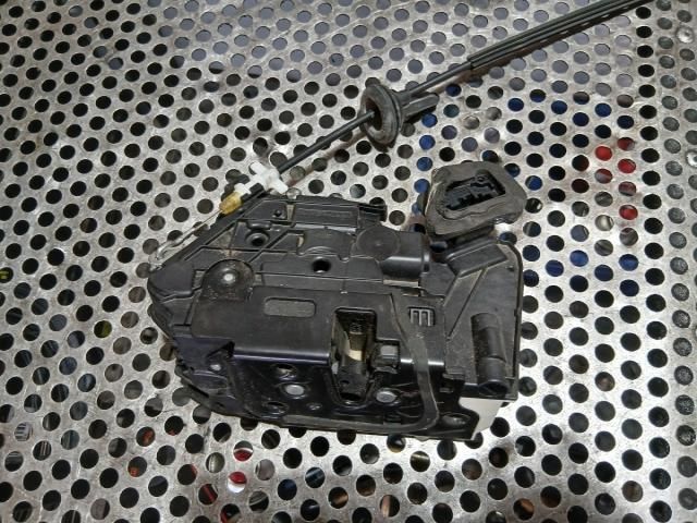 bontott VW GOLF VI Jobb első Zsanér