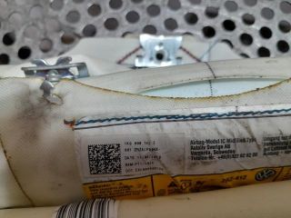 bontott VW GOLF VI Jobb Fejlégzsák