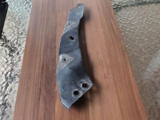 bontott VW GOLF VI Jobb Fényszóró Lámpakeret