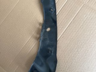 bontott VW GOLF VI Jobb Fényszóró Tartó