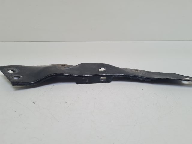 bontott VW GOLF VI Jobb Fényszóró Tartó