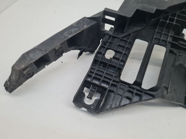 bontott VW GOLF VI Jobb Fényszóró Tartó