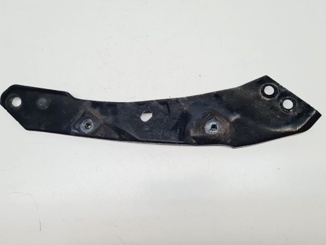 bontott VW GOLF VI Jobb Fényszóró Tartó