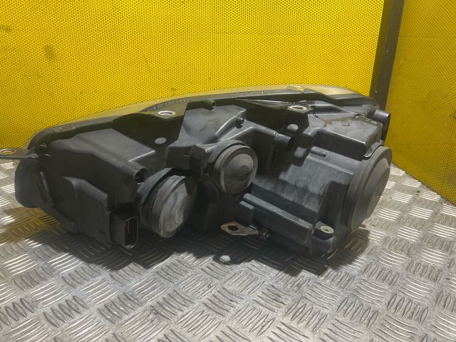 bontott VW GOLF VI Jobb Fényszóró