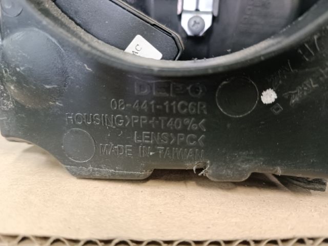 bontott VW GOLF VI Jobb Fényszóró