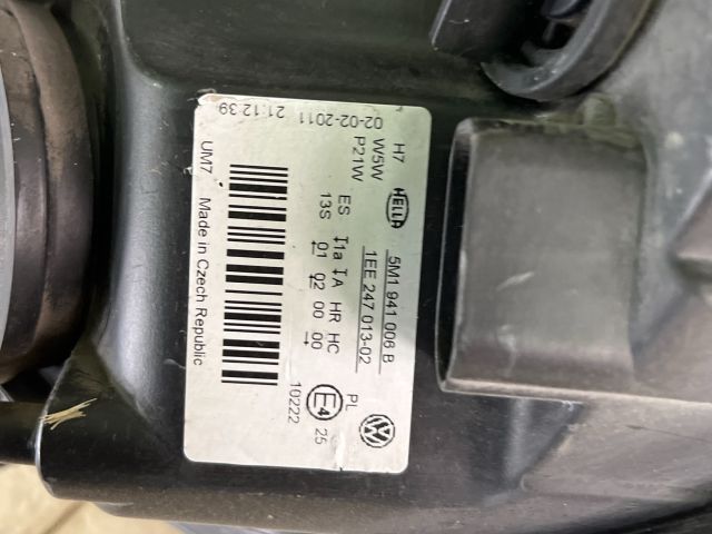 bontott VW GOLF VI Jobb Fényszóró