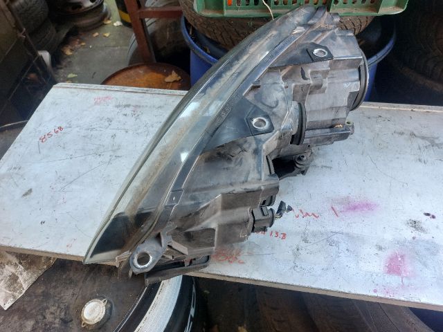 bontott VW GOLF VI Jobb Fényszóró