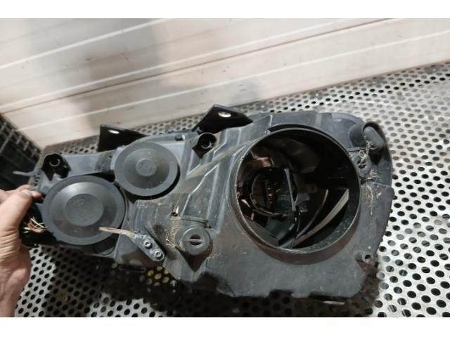 bontott VW GOLF VI Jobb Fényszóró